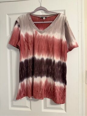 HEIMISH USA Rust & Brown V-Neck Short Sleeve Tie-Dye Top